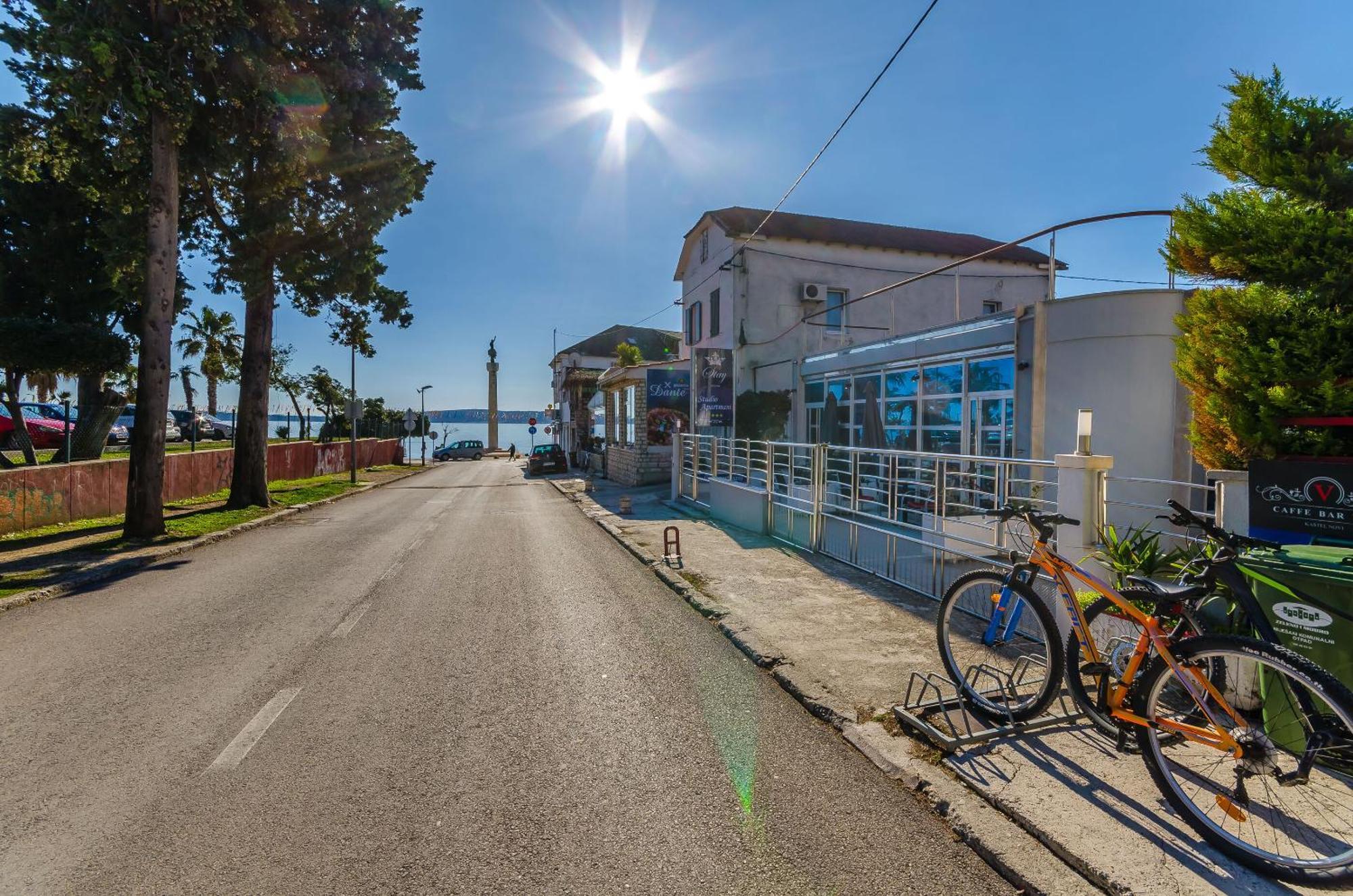 Apartments Stay Каштела Экстерьер фото